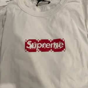 Supreme Louis Vuitton Box Logo Tee